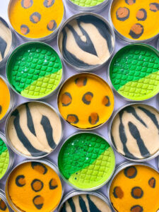Pots of animal safari play dough for eco-friendly party bag fillers