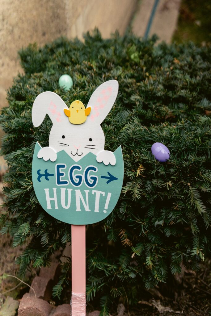 Easter egg hunt sign - Easter celebrations and traditions for kids