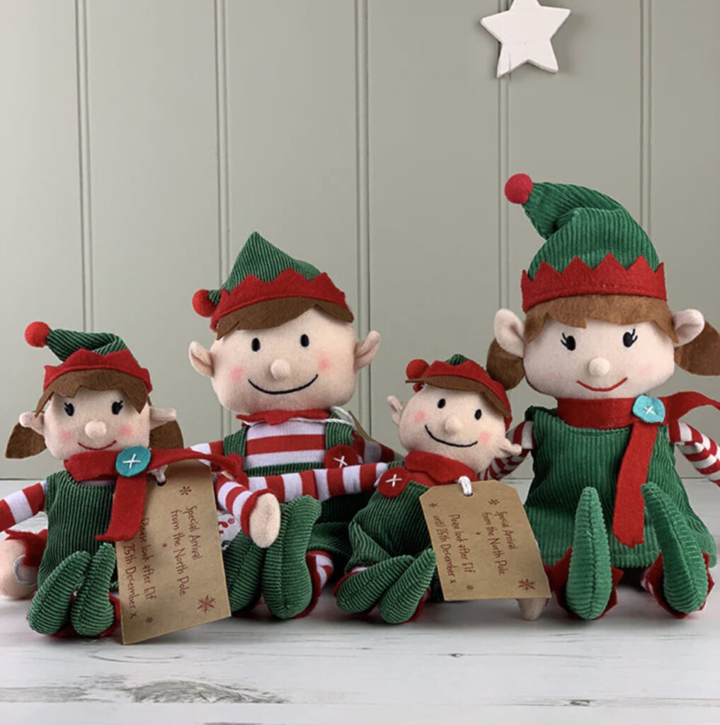 4 cuddly elves
