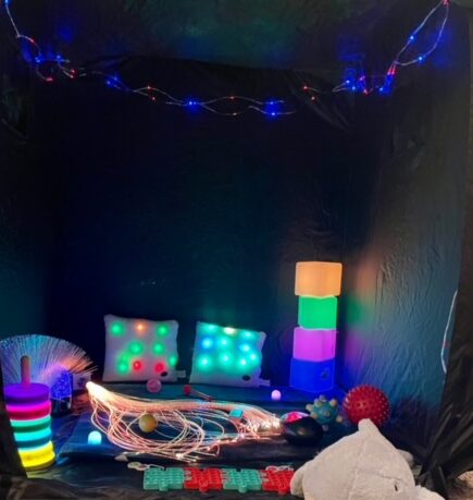 Dark den for parties - party suppliers offering inclusive parties