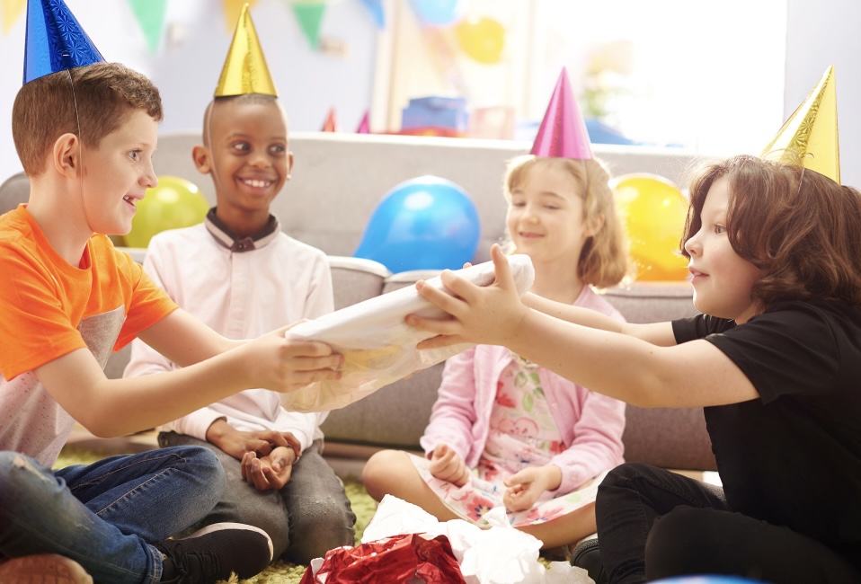 Children playing pass the parcel