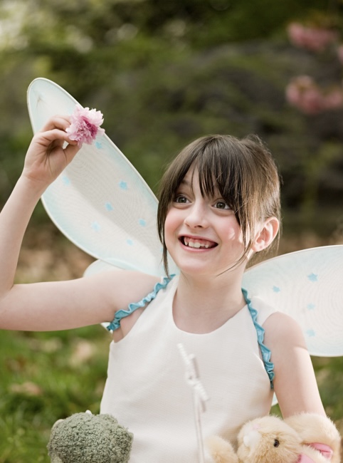 Little girl with fairy wings