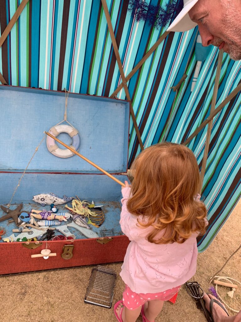 Girl fishing - Carnival style party games